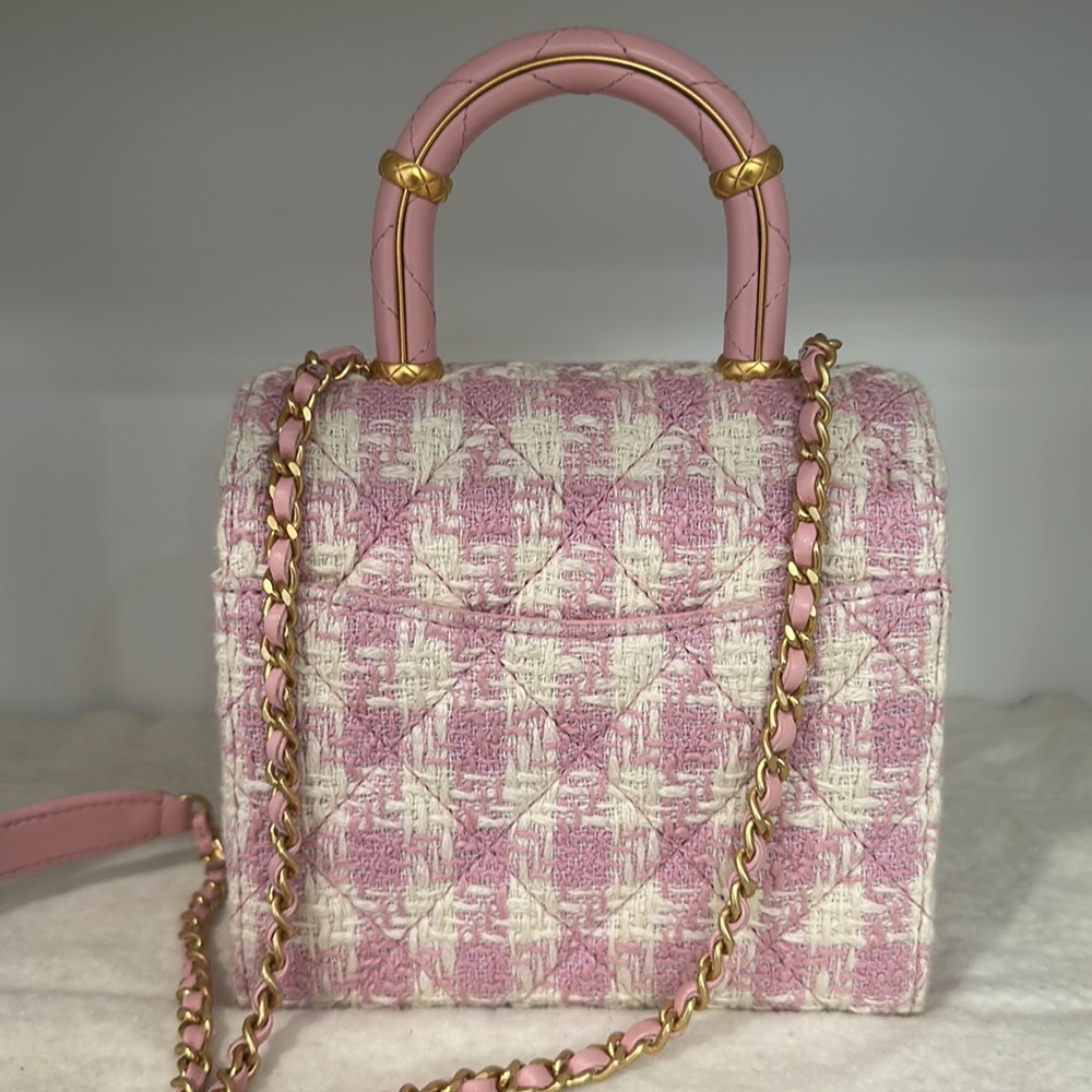 Chanel Pink Quilted Tweed Top Handle Bag 2023 - Picture 8 of 9